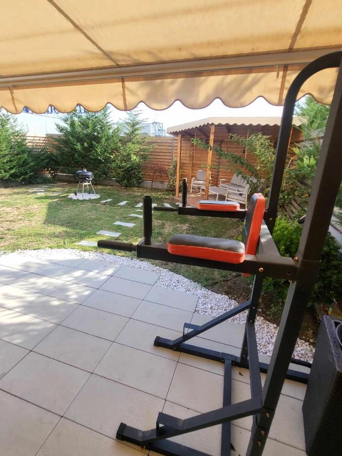 Sika Sunny Garden Apartment Arad Esterno foto